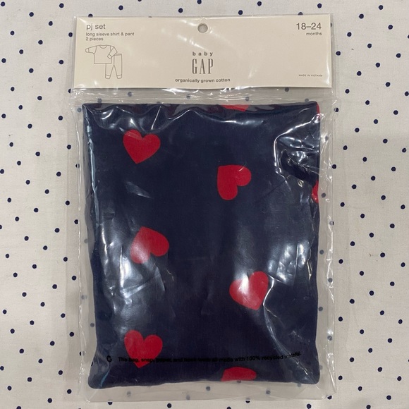 NWT Gap Heart Organic Cotton Pajamas - Picture 2 of 4
